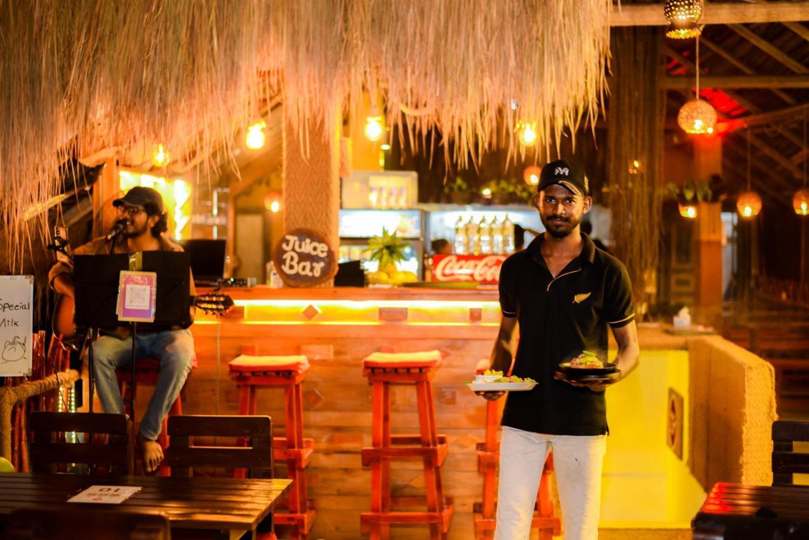 Hotel Coconut Style Restaurant & Milinda Guest Unawatuna Exterior foto